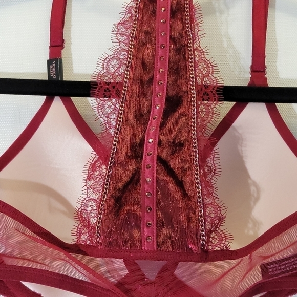 Victoria’s Secret Very Sexy High Neck Lace Plunge Bra‎ 32C Burgundy Red - Picture 4 of 9
